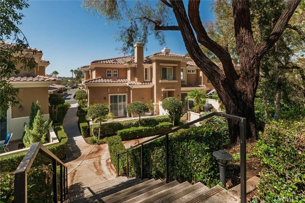 45 Via Vicini, Rancho Santa Margarita, CA 92688