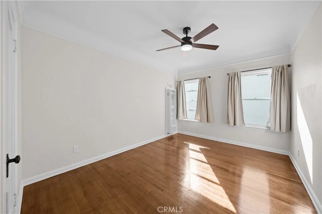 1826 E 2nd St, Long Beach, CA 90802