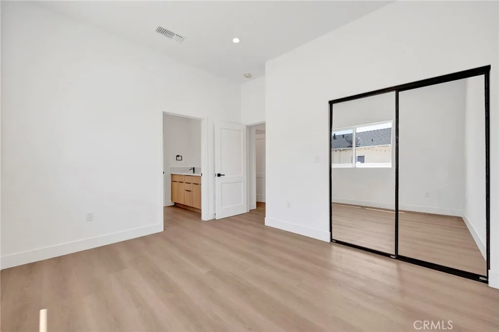 Additional image 35 of 6734 Gentry Avenue, North Hollywood, CA 91606