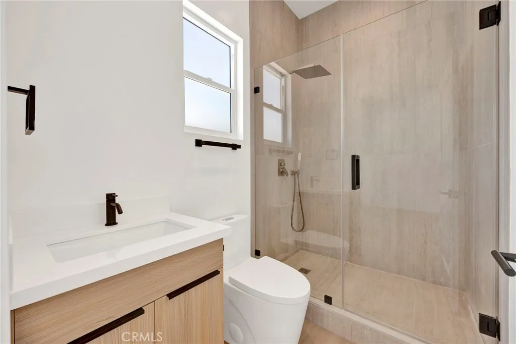 Additional image 30 of 6734 Gentry Avenue, North Hollywood, CA 91606