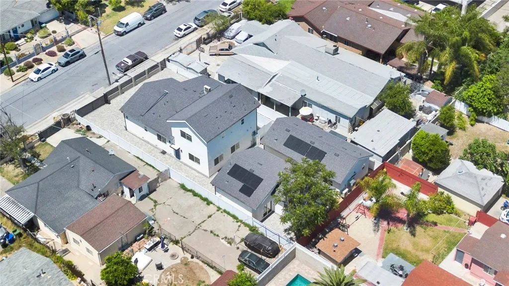 Additional image 42 of 6734 Gentry Avenue, North Hollywood, CA 91606