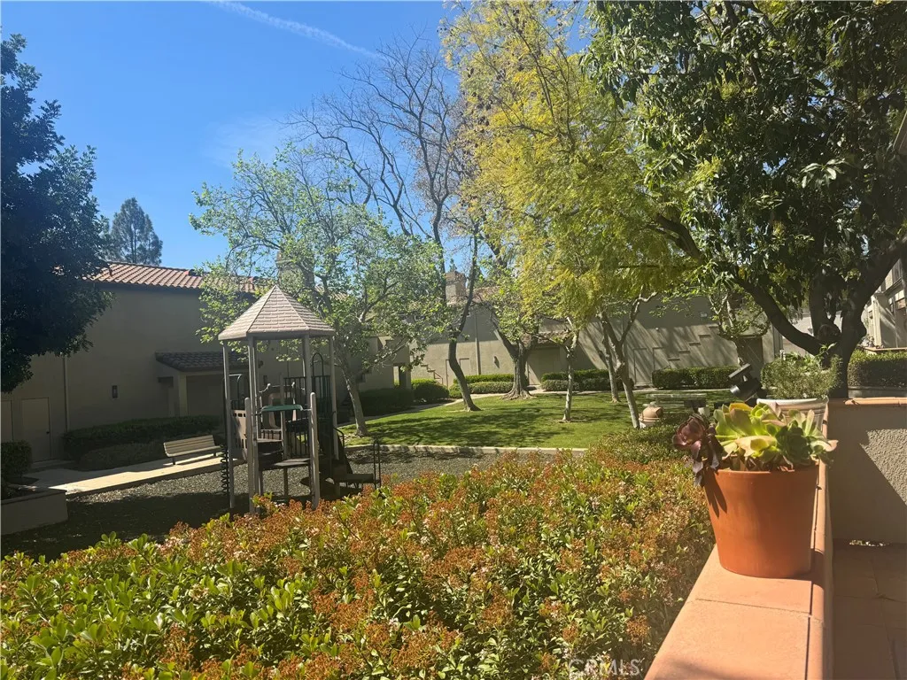 147 Via Contento, Rancho Santa Margarita, CA 92688