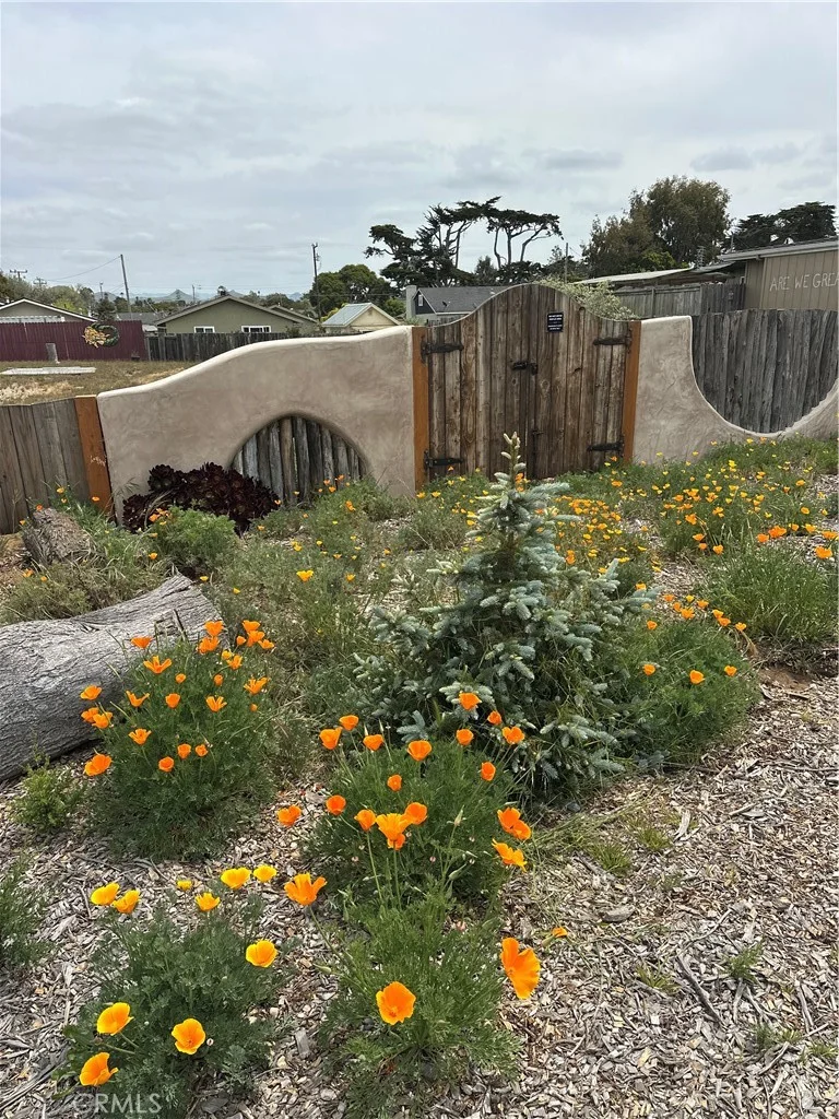1406 5th St, Los Osos, CA 93402