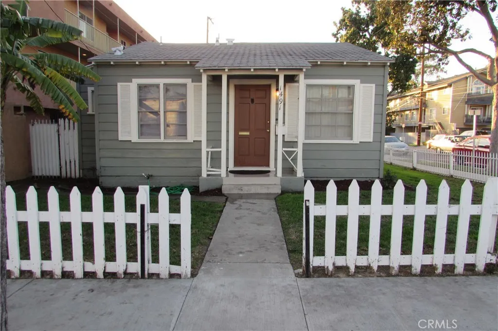 1491 Obispo Avenue, Long Beach, CA 90804