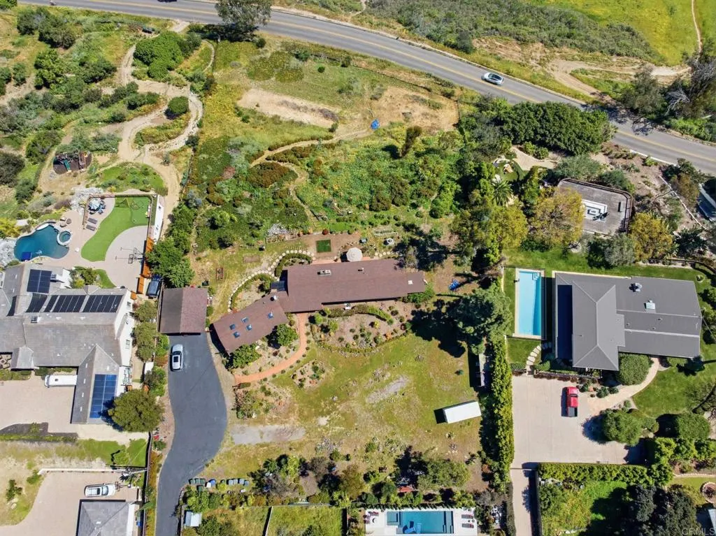 Additional image 89 of 1355 Rainbow Ridge Lane, Encinitas, CA 92024