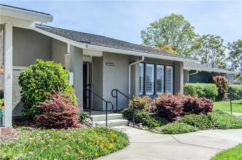 8933 Amador Circle Unit 1317C, Huntington Beach, CA MLS: OC25056222