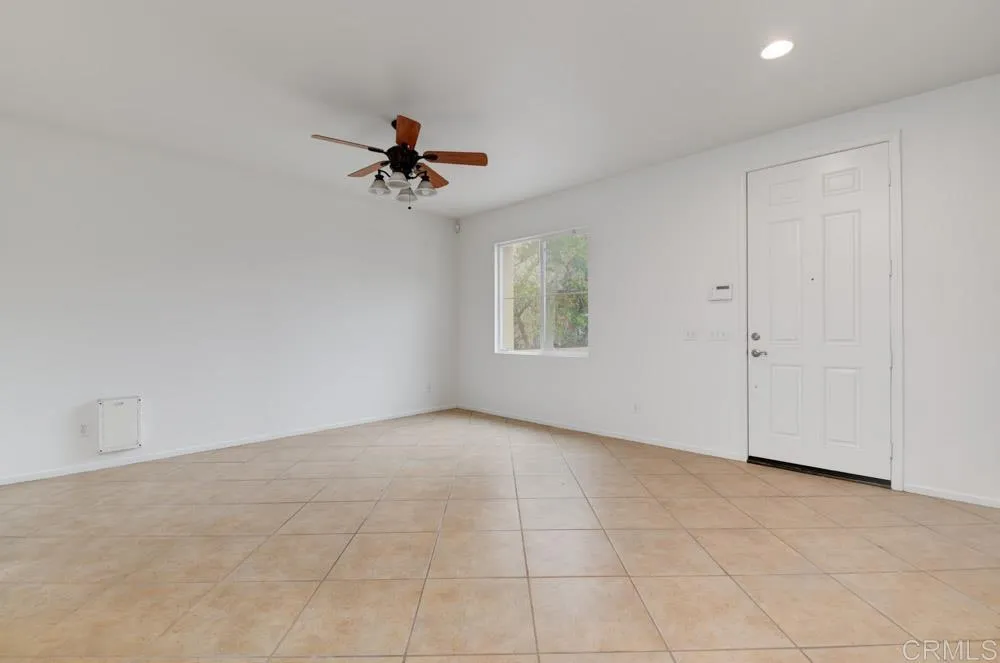 Additional image 38 of 870 Avenida Abeja, San Marcos, CA 92069