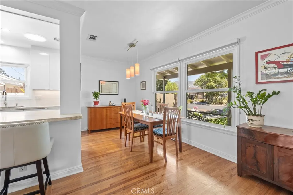 Additional image 11 of 735 N Orchard Dr, Burbank, CA 91506