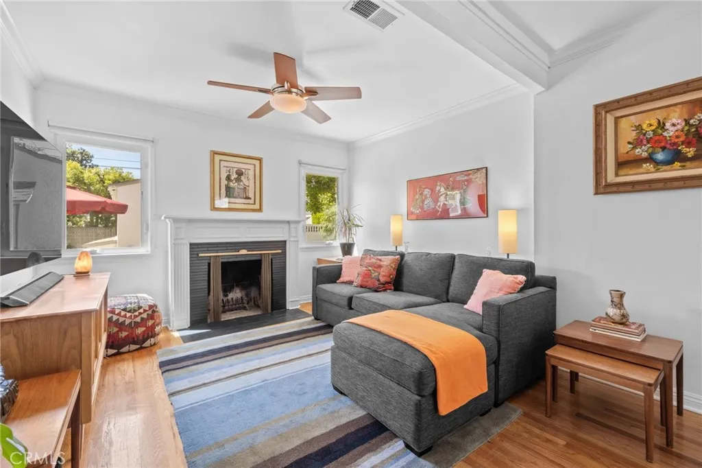 Additional image 13 of 735 N Orchard Dr, Burbank, CA 91506