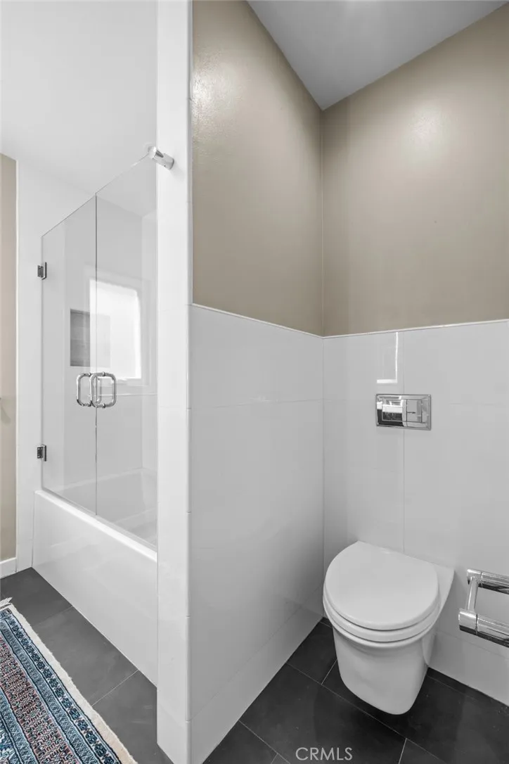 Additional image 64 of 735 N Orchard Dr, Burbank, CA 91506