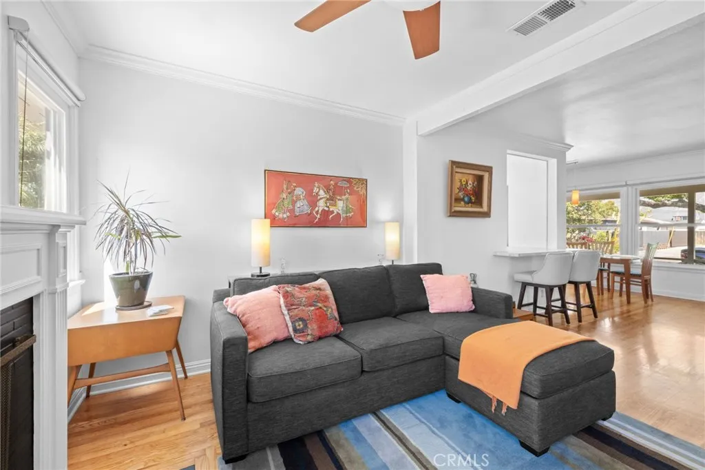 Additional image 16 of 735 N Orchard Dr, Burbank, CA 91506
