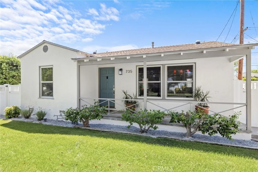 Additional image 47 of 735 N Orchard Dr, Burbank, CA 91506