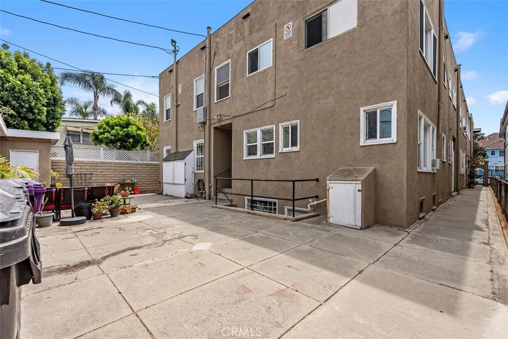 Additional image 20 of 1109 E 1st St Unit 7, Long Beach, CA 90802