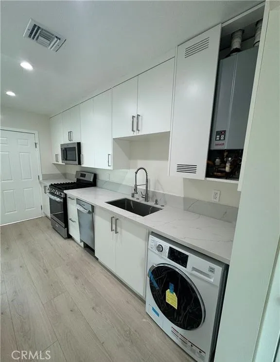Additional image 12 of 200 S Chevy Chase Dr, Glendale, CA 91205