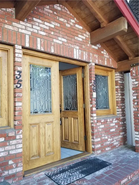 180 Grass Valley Road Unit 36, Lake Arrowhead, CA 92352 - MLS#: SB25012372