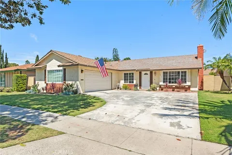 1813 E Alcove Way, Anaheim, CA MLS: PW25076134