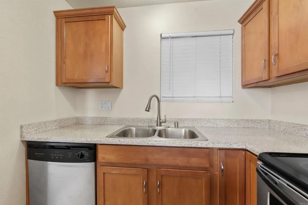 Additional image 18 of 3285 Ocean View Blvd Unit 22, San Diego, CA 92113