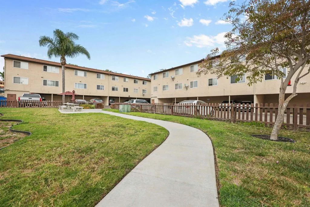 Additional image 52 of 3285 Ocean View Blvd Unit 22, San Diego, CA 92113