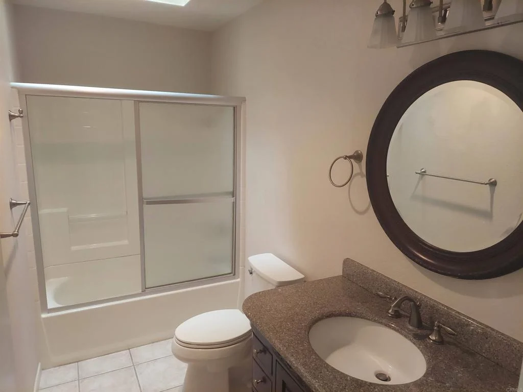 3147 Camino Crest Drive, Oceanside, CA 92056