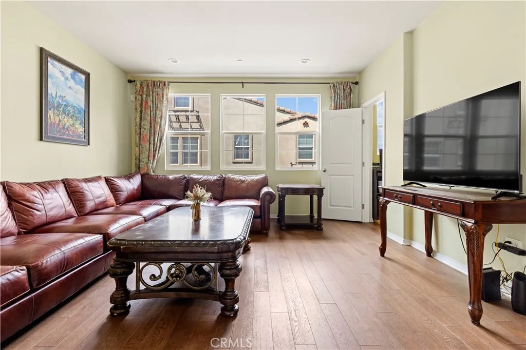 Additional image 81 of 909 Santa Fe Avenue Unit E, San Gabriel, CA 91776