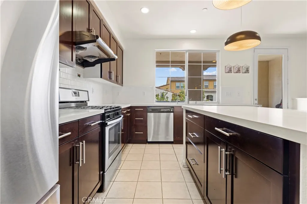 Additional image 13 of 909 Santa Fe Avenue Unit E, San Gabriel, CA 91776