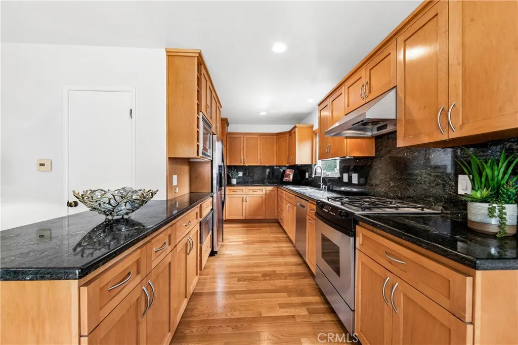 Additional image 19 of 267 Nieto Ave, Long Beach, CA 90803