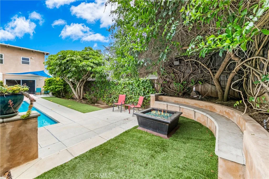 Additional image 120 of 267 Nieto Ave, Long Beach, CA 90803