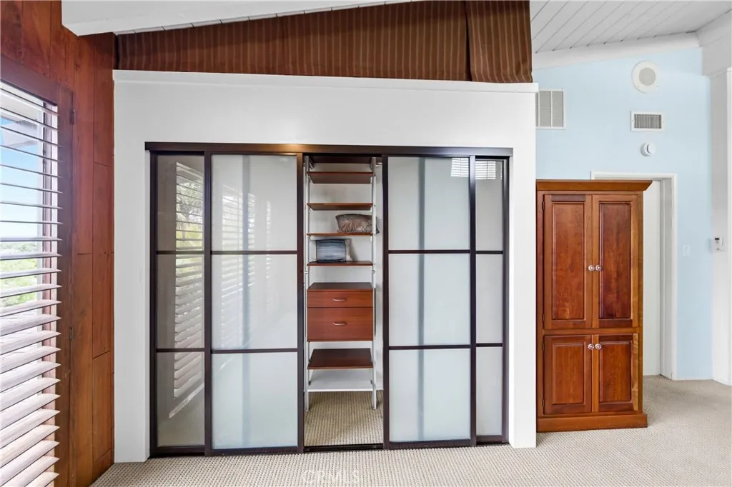Additional image 111 of 267 Nieto Ave, Long Beach, CA 90803