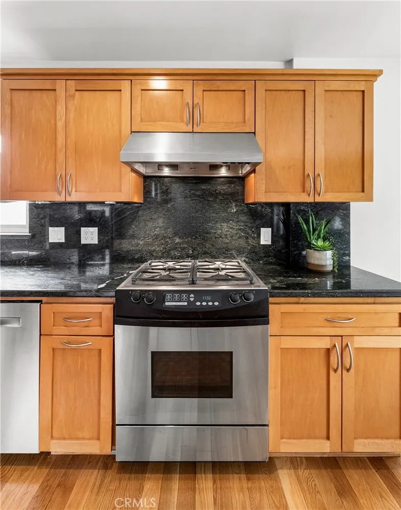 Additional image 92 of 267 Nieto Ave, Long Beach, CA 90803