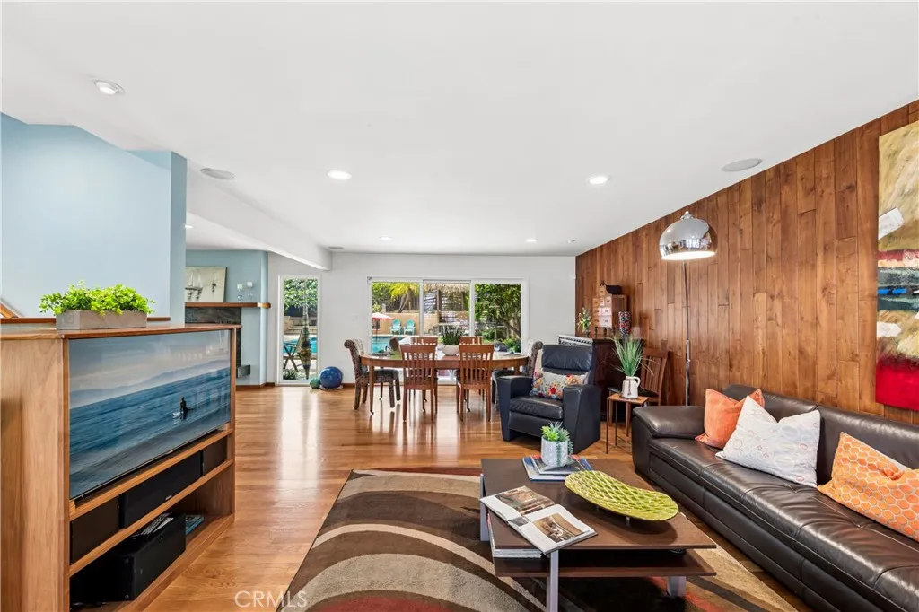 Additional image 77 of 267 Nieto Ave, Long Beach, CA 90803