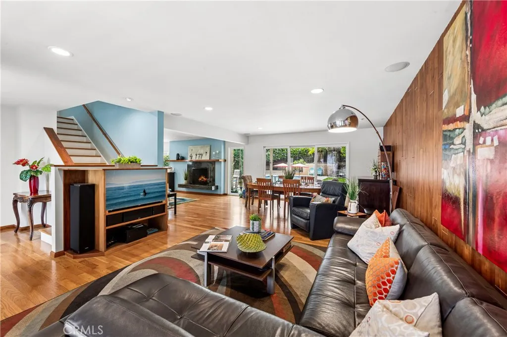 Additional image 11 of 267 Nieto Ave, Long Beach, CA 90803