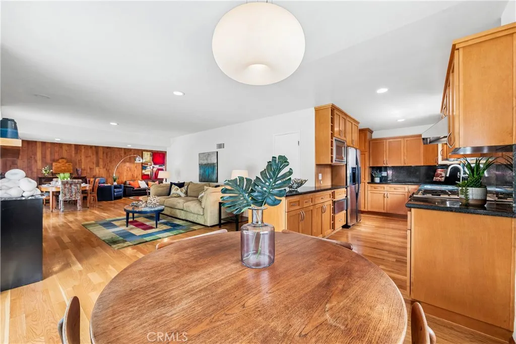 Additional image 85 of 267 Nieto Ave, Long Beach, CA 90803