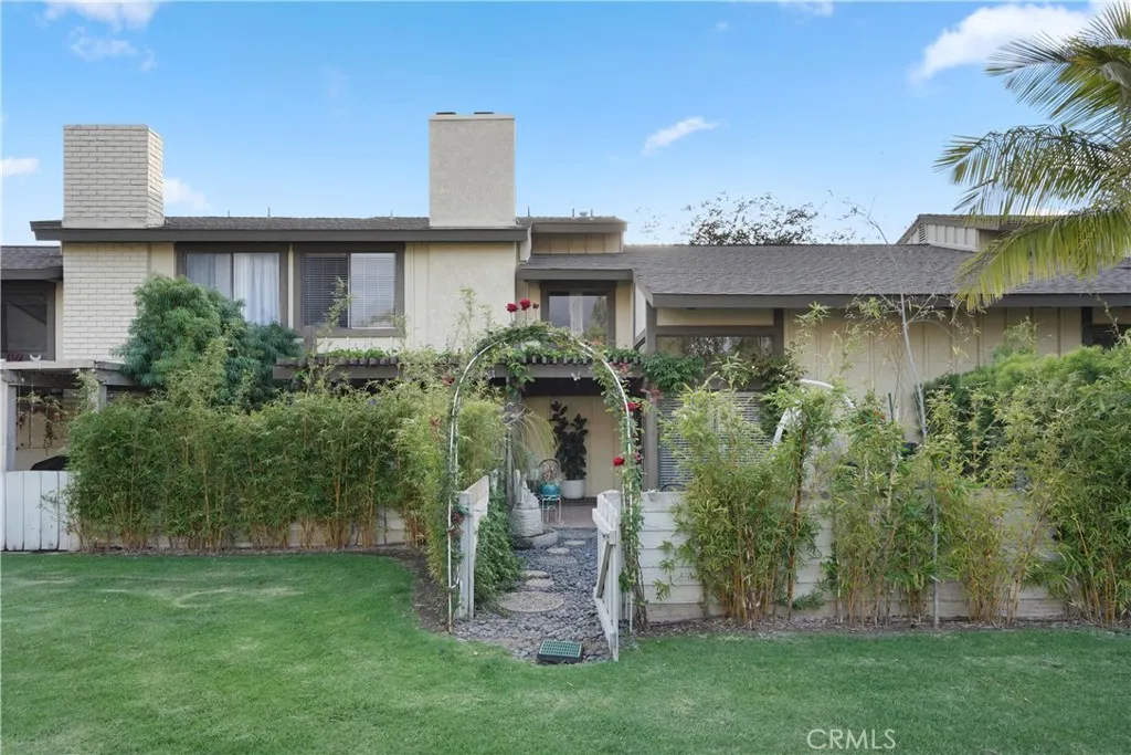 2604 N Tustin Ave Unit C, Santa Ana, CA 92705