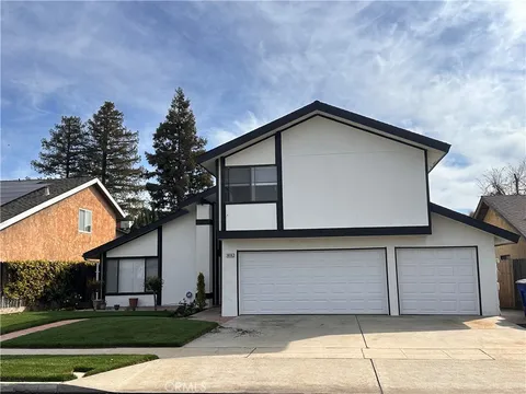 8038 N Mariposa Avenue, Fresno, CA MLS: OC25046960