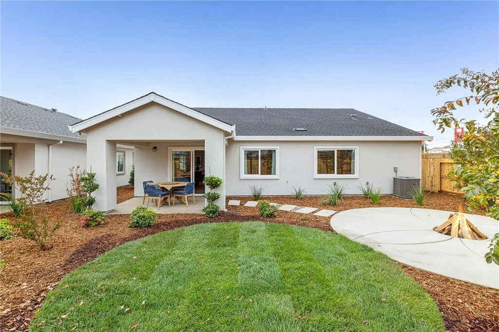 2663 Knotwood Terrace, Chico, CA 95973