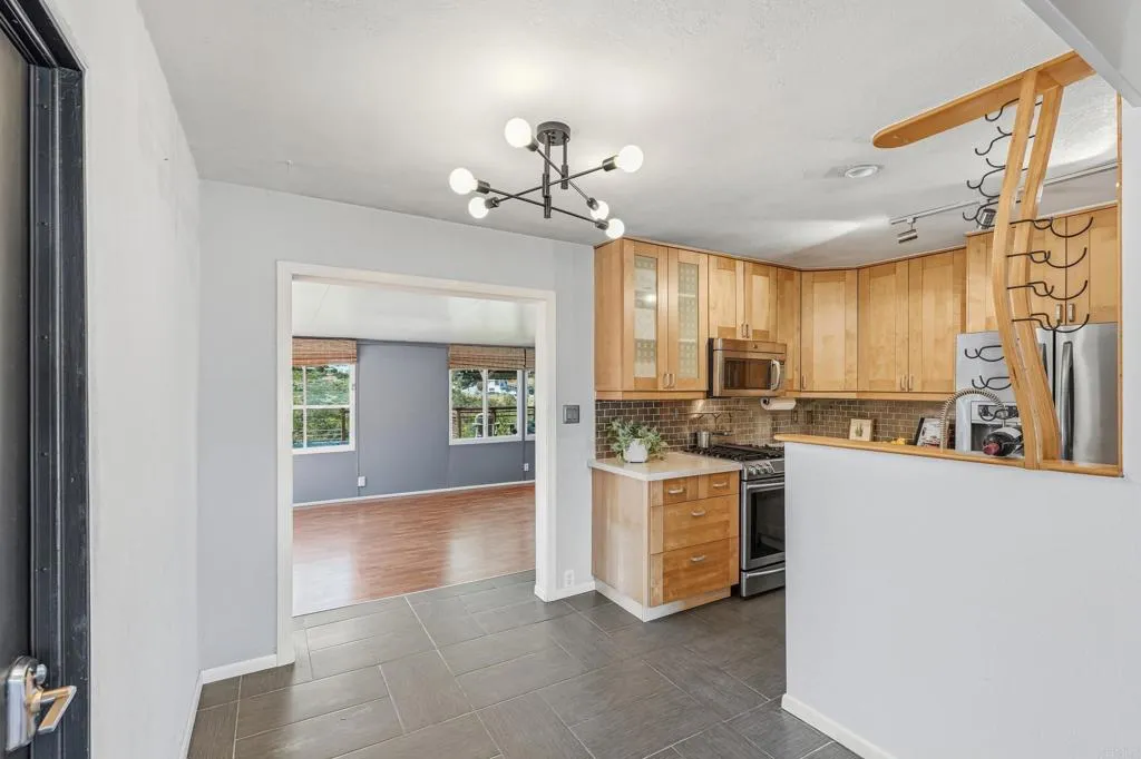 Additional image 11 of 6335 Cleo Street, San Diego, CA 92115