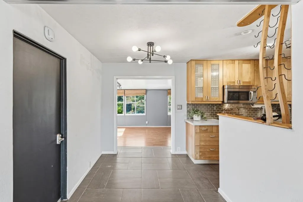 Additional image 9 of 6335 Cleo Street, San Diego, CA 92115