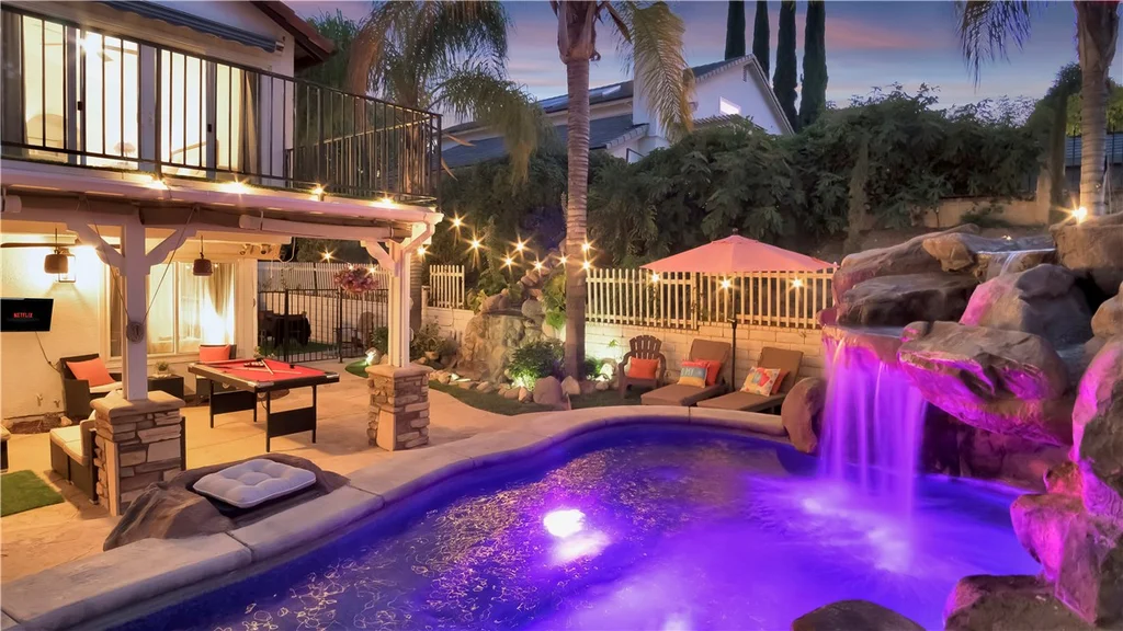 24727 Bracken Lane, Stevenson Ranch, CA 91381