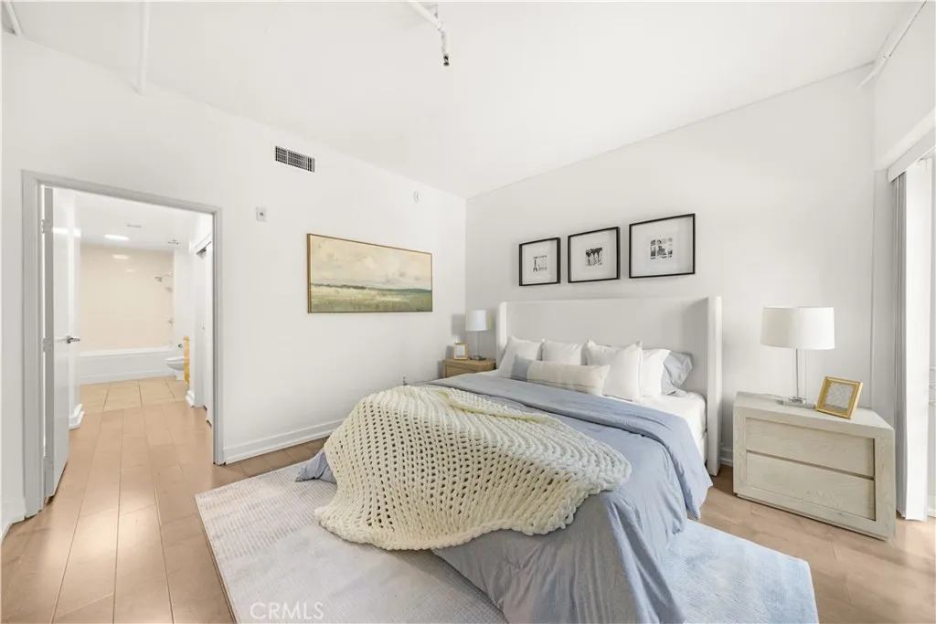 Additional image 37 of 645 W 9th St Unit 303, Los Angeles, CA 90015