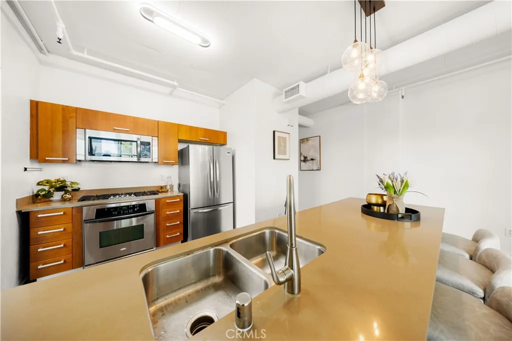 Additional image 27 of 645 W 9th St Unit 303, Los Angeles, CA 90015