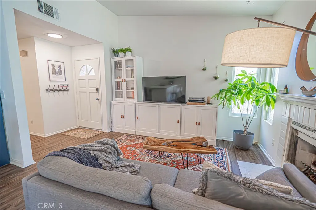 Additional image 8 of 2402 Pleasant Way Unit H, Thousand Oaks, CA 91362
