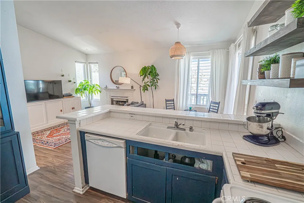 Additional image 13 of 2402 Pleasant Way Unit H, Thousand Oaks, CA 91362