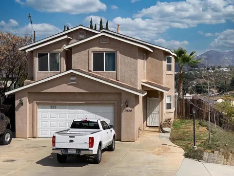 11820 Gardena Ln, Lakeside, CA MLS: PTP2501357