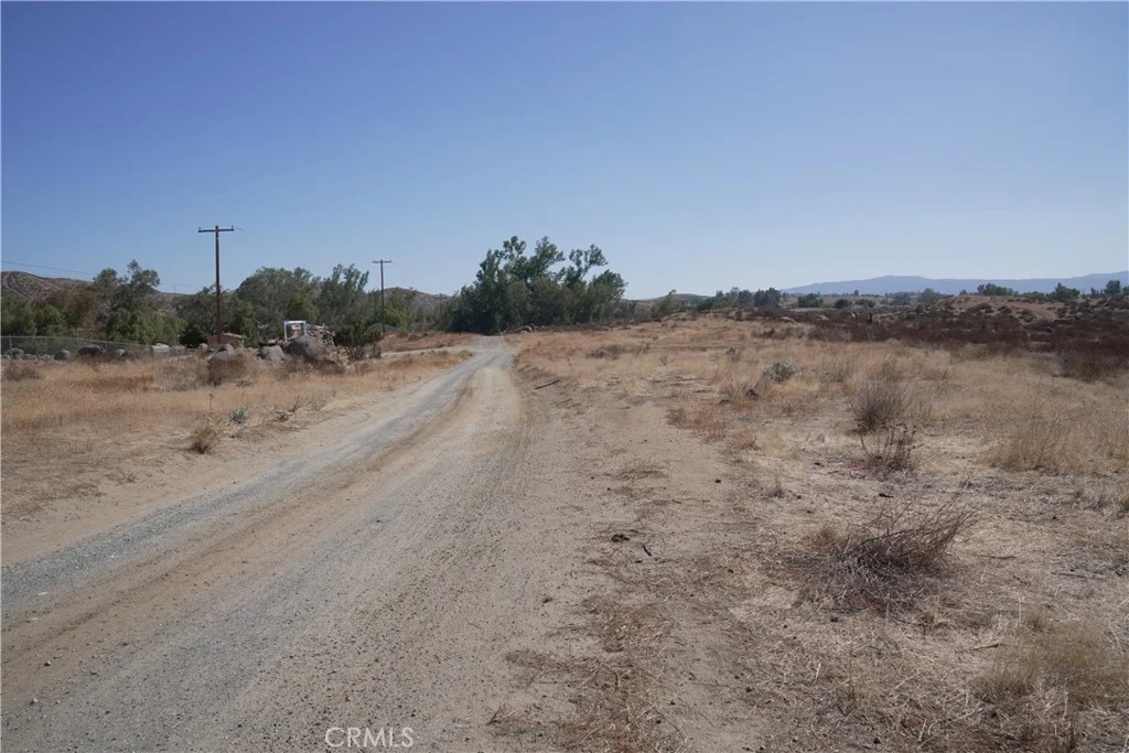 Botany Drive, Perris, CA 92570 photo 4