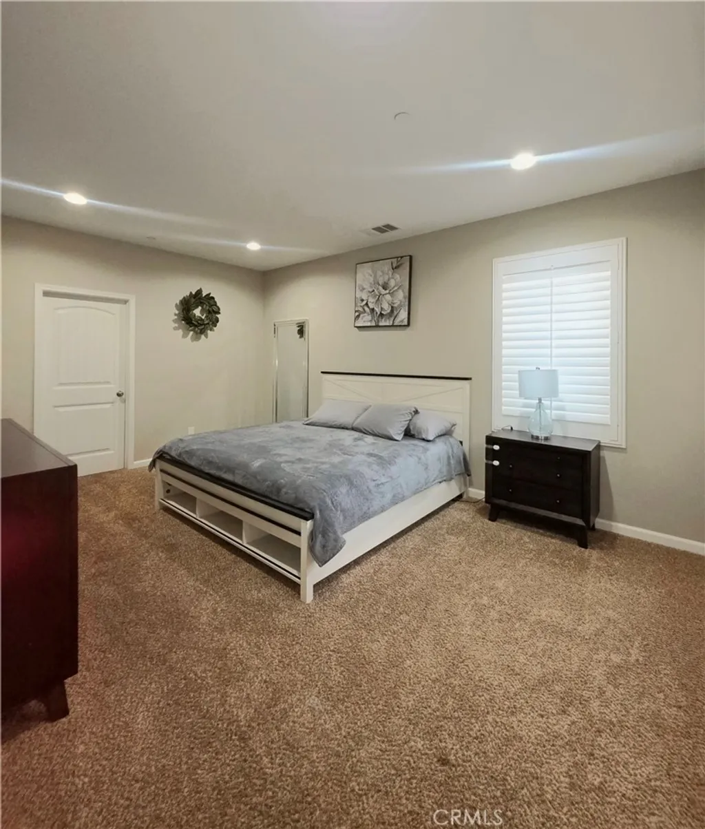 Additional image 22 of 3921 La Hacienda Dr, San Bernardino, CA 92404