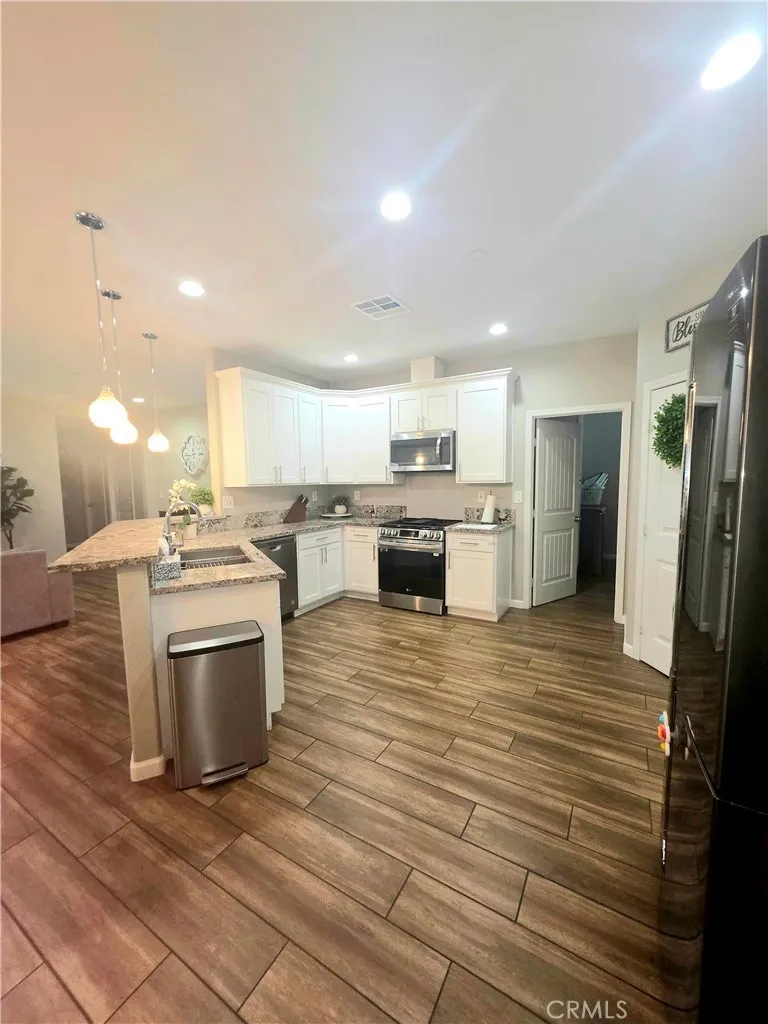 Additional image 70 of 3921 La Hacienda Dr, San Bernardino, CA 92404