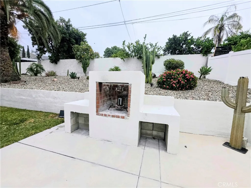 Additional image 101 of 3921 La Hacienda Dr, San Bernardino, CA 92404