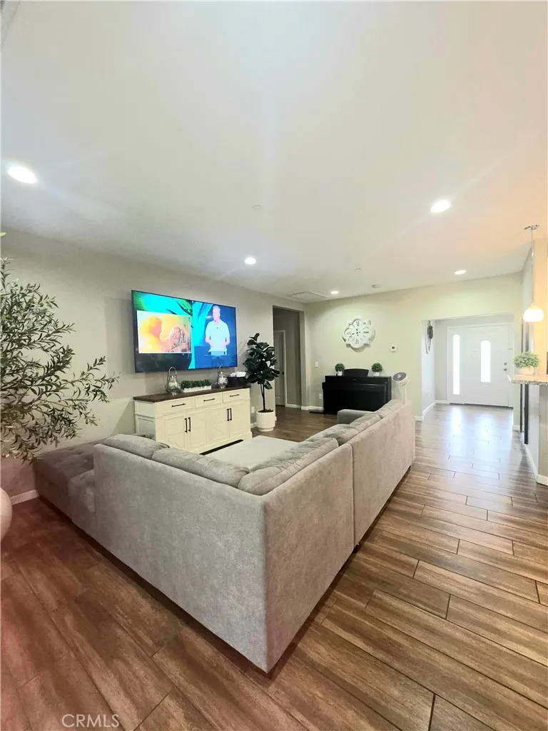 Additional image 72 of 3921 La Hacienda Dr, San Bernardino, CA 92404