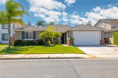 27165 Stowaway Drive, Menifee, CA MLS: IV24167513