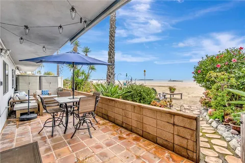 1200 E Ocean Boulevard Unit 12, Long Beach, CA MLS: NP25065985